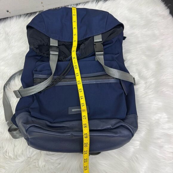 NEW Uri Minkoff Unisex Navy Blue Drawstring Square Backpack / Laptop Bag main image 9